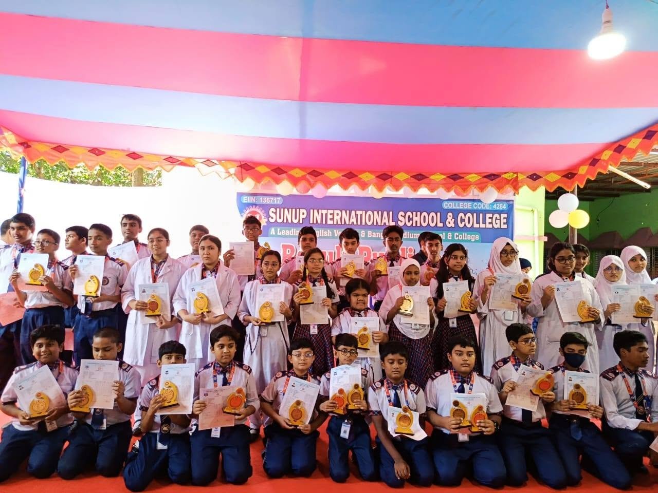 English Version Education from Playgroup to HSC